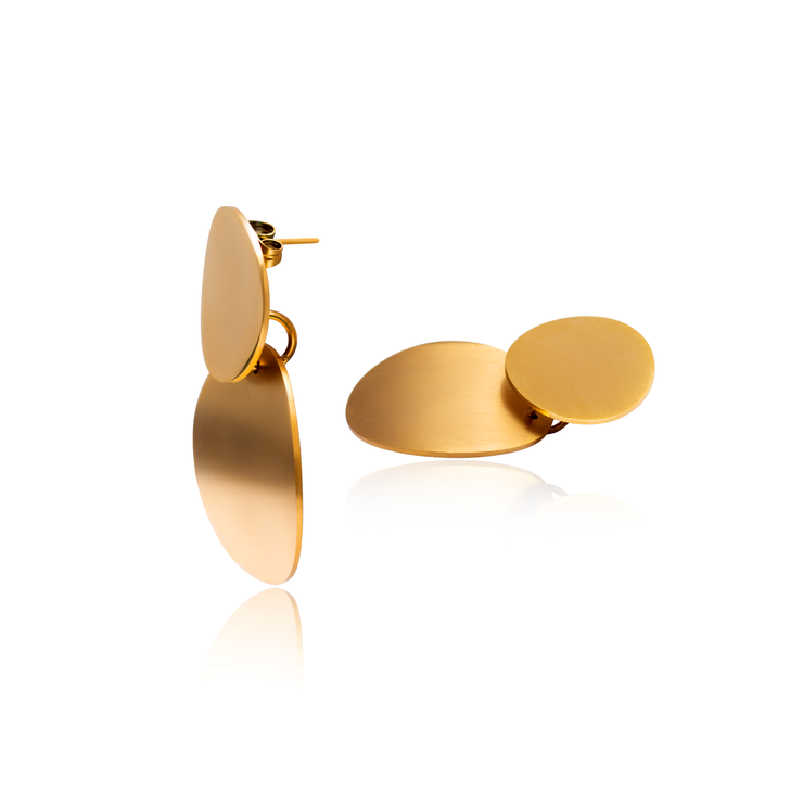 These earrings speak for themselves. The gold earrings are a must-have for everyone.  18k gold plated on stainless steel. size: 40*28mm