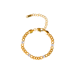 Designed to be worn alone or stacked together, our curb chains are versatile enough to go from day to night with ease.  18k gold plated on stainless steel. Length: 7”  Extender: 2" 